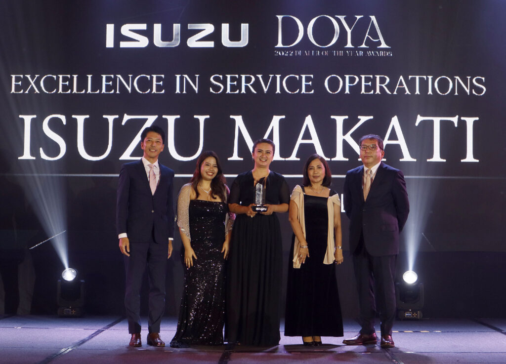 Isuzu Makati places second in the Excellence in Service Operations category in the 2022 Dealer of the Year Awards. Shown in the photo are (from left) Isuzu Philippines Corporation’s (IPC) Vice President of Aftersales Division Wataru Miyamoto, Isuzu Gencars, Inc. Special Assistant to the President Giannina Eunice A. Cabangon, Service and Parts Manager Ma. Elena Perez, President Lerma Nacnac, and IPC’s Vice President for Manufacturing Yoshiki Yanai. PHOTO BY ROY DOMINGO